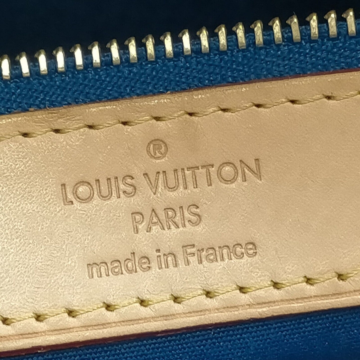 LOUIS VUITTON Shoulder Brea MM