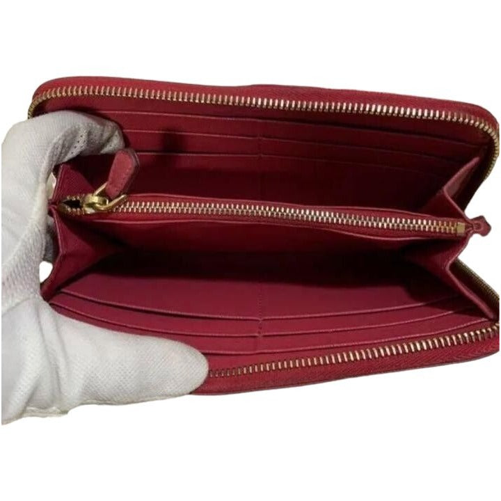 PRADA Wallet