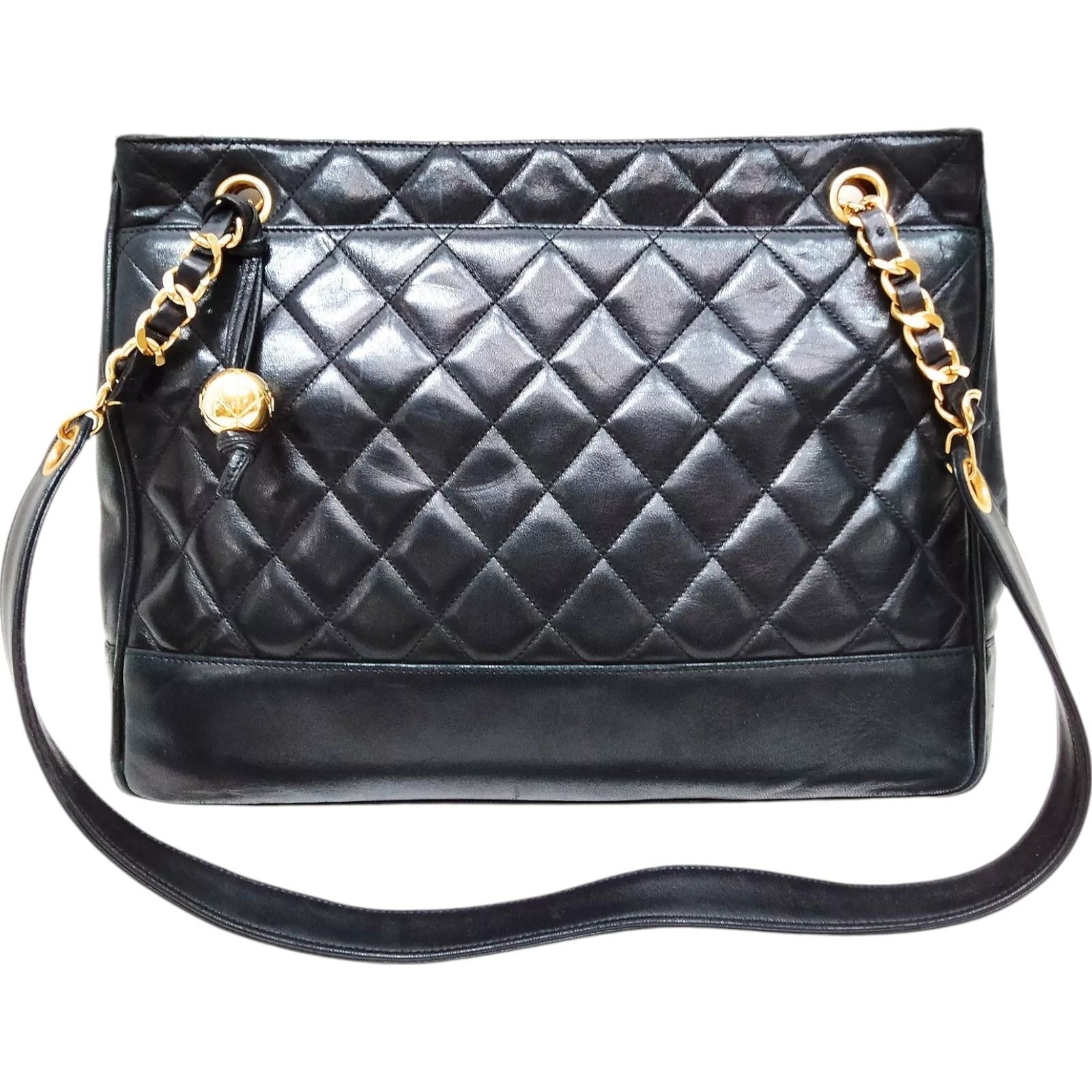 283587AZ (X6) Chanel Shoulder Bag Black Lamb Skin